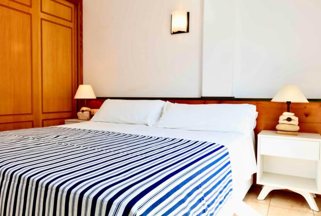 Apartamento Sa Varadero 2D Vista Mare Laterale Διαμέρισμα Es Pujols Εξωτερικό φωτογραφία